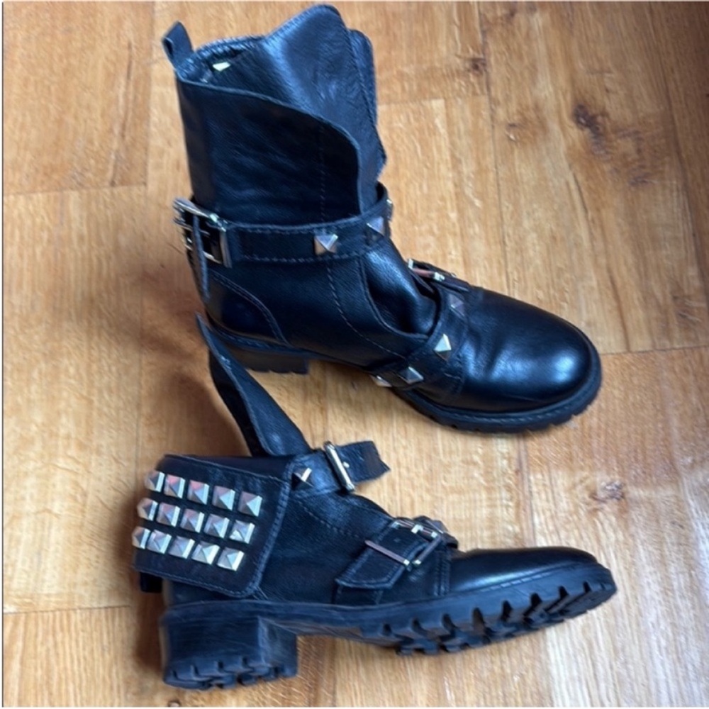 SCHUTZ Black Leather Studded Boots